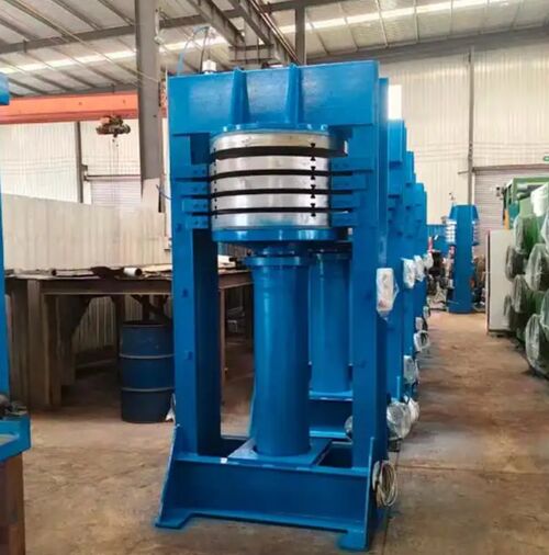 최신 회사 솔루션에 대해 오토바이 타이어 고장 프레스 머신에는 전기 난방이나 증기 난방을 사용하는 것이 더 낫습니까?