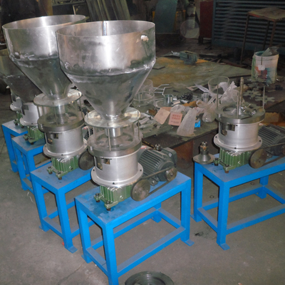 주문 ISO9001 오토바이 타이어 제조 기계 자동 타이어 파우더 분사 기계 녹색 파우더 online manufacture