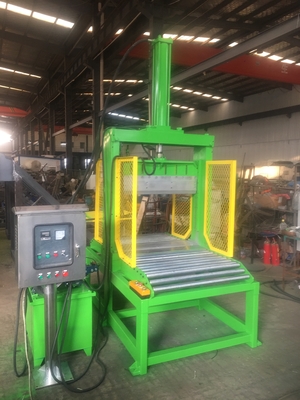 주문 DC53 폼 스틸 고무 절단 기계는 소음 적고 깨끗한 절단 online manufacture