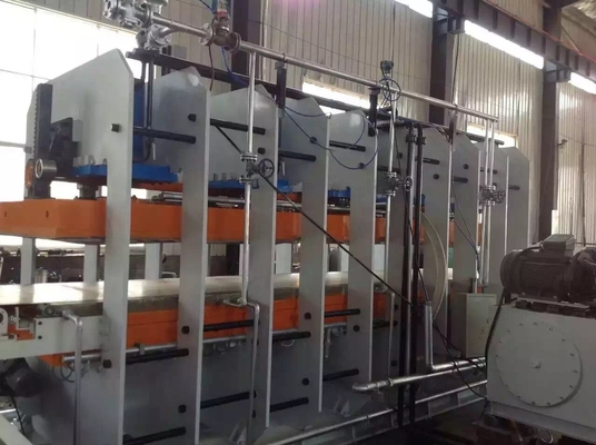 CE 인증 스틸 고무 벨트 펄칸화 기계 380V Plc 제어 시스템 200Mm 실린더 스트로크