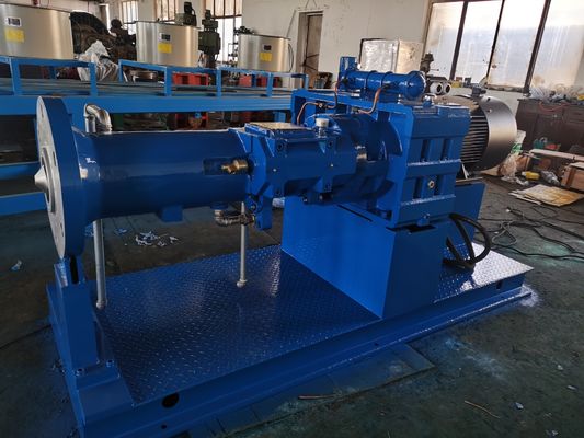 좋은 가격 22Kw 핫 피드 고무 extruder 120mm 고강성 착용 저항 스크루를 사용합니다 온라인으로
