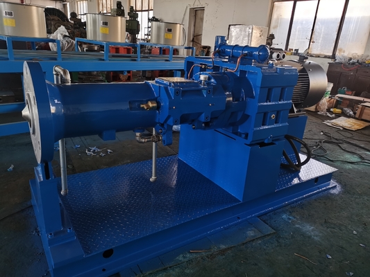 22Kw 핫 피드 고무 extruder 120mm 고강성 착용 저항 스크루를 사용합니다